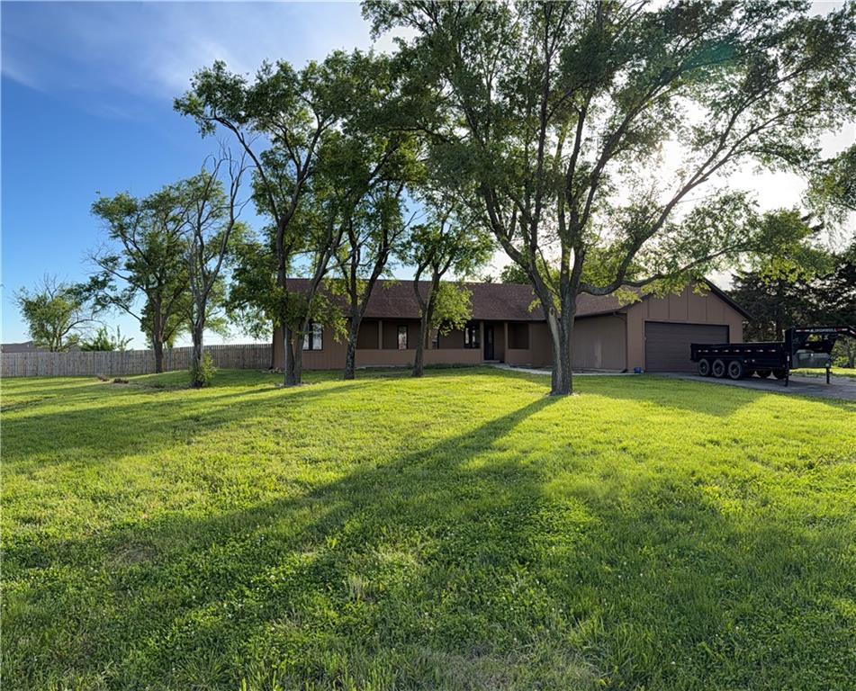 Listing Photo MLS #HMS2649190