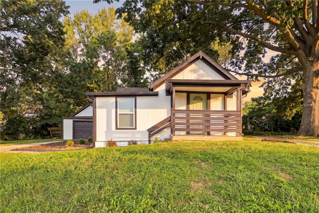 Listing Photo MLS #HMS2649429