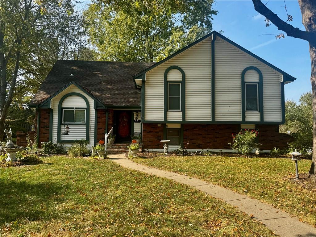 Listing Photo MLS #HMS2649483